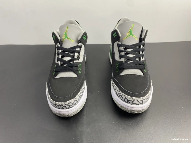 3 Jordan Air Pine CT8532-030 Green 0803